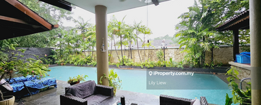 Bungalow 3.5 With Swimming pool in Mont Kiara, Kuala Lumpur 1