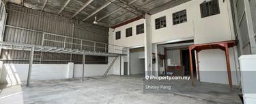 Mount Austin jalan mutiara emas adjoining unit factory for rent 1