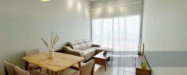 Nicely fully furnished 3 bedrooms 4 bathrooms 2 car parks  1
