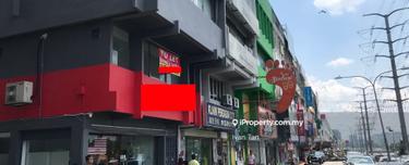 Taman Connaught 2 storey End lot Shop Very Limited unit! Hurry Up! 1