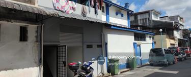 Pandugan,kuching (next to polis Station)@double storey shoplot 1