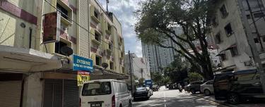 An excellent location for a budget hotel 1