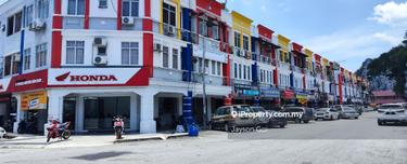 Batu Caves Centre Point, Corner Ground Floor Shop For Sale Freehold 1