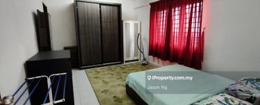 High Floor Pool View Partly Furnishing 2 Car Park 1