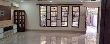 Corner Double Storey Terrace Renovated House Bandar Puteri Klang Gated 1