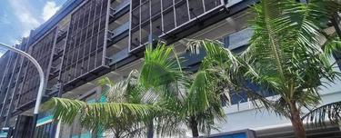 Brand New Unit for Sale, 3 Bedroom with Balcony. Freehold Next to MRT 1