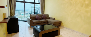 Sky peak residence setia tropika  1