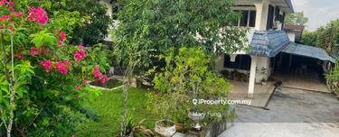 Bukit Gasing Bungalow For Sale. Big Land. Great Price 1