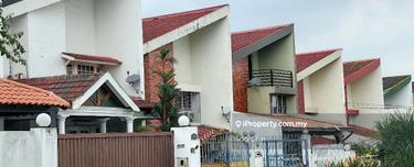Newly Refurbished Best Location Fully Extended House 1