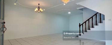 Well Maintained Property in the Desirable Jalan Song Neighborhood 1