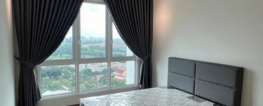 Luxury 3r2b fully furnished build in cabinet lake view corner unit 1
