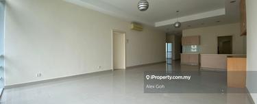 Corner Unit For Sale, 3 Bed, Good Condition, Mid Floor, Bright Unit 1