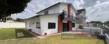 Corner 2 Storey Bungalow Freehold in Petaling Jaya Newly Renovated 1