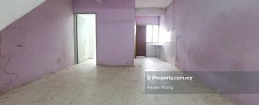 Taman Sri Gombak Fasa 9 Landed Terrace House Face Empty More Parking 1