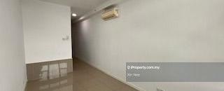 Below Market Centrestage Designer Suite Avenue D' Vogue Plaza 33 1
