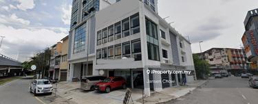 Ground Floor Corner shop to let 1