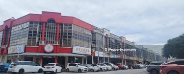 3 Storey Shop Lot at Bandar Pinggiran Subang For Sale,ROI 4.5% 1