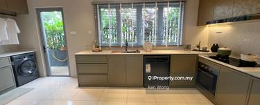 Brand New, Lake View, Free MOT, Ready Move in, 24 Hour Security 1