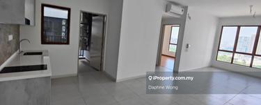 Branded new condo for sell! Call me to view now! 1