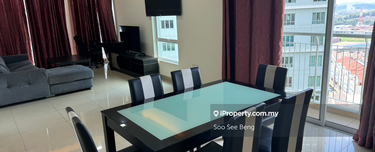 Metropolitan Square Condo, Block C, Corner unit  1
