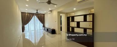 Fully Renovation, Fully Furnish, 2carpark, Below Market Price 1