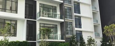 Beautiful Fully Furnished Temasya Kasih Condominium pool view 1