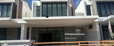 Double Storey Terrace, Taman Saujana KLIA, Sepang 1