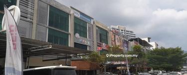 Quartermile Shop Lot in Bayan Baru for Sale 1