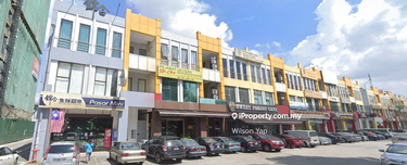 3 Storey Shop For Sale 1