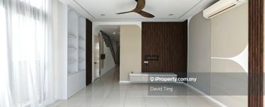 Reed 3 Storey Minimalist Design Well Kept Near Park Value Buy 1