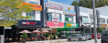 Endlot 3 Storey Shop for Rent 1