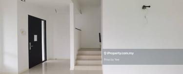 Fairfield Tropicana Heights Double Storey Terrace For Sale 1