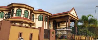 Elegant bungalow in elite area_ quiet_ well guarded_ nice environment 1