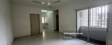 Low Price! Pangsapuri Akasia Middle Floor For Sale, Botanic Klang 1