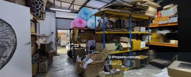 Bandar Puchong Jaya semi-D factory for rent! 1