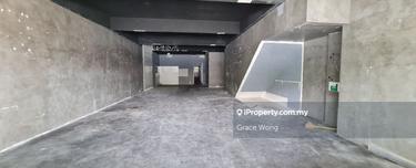 2 floors shoplot with lift  1