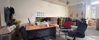 Office at Setia Tropika to Rent 1