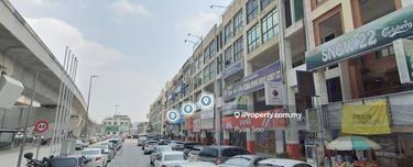3.5 Storey Shoplot for Rent 1