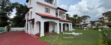 Elegant & Spacious Bungalow in Guarded Community 1