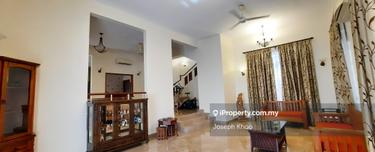 Semi-D kk hills renovated move in condition 1