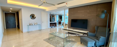 Spacious 4 Bedrooms 1