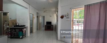 Desa Bayan Apartment Ground Floor Unit Renovated 1 Car Park Sungai Ara 1