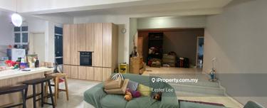 Big and spacious 4 bedroom unit for sale 1