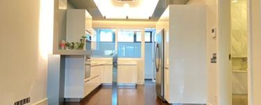 Courtyard Villa with Private Lift for Sales 1