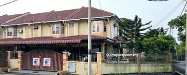 Corner Lot with Spacious Area Acacia Park Taman Desa Jati Nilai  1