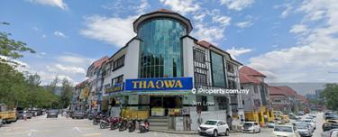 Bukit Rahman Putra / Sungai Buloh Facing Main Road 2 sty Shop 1