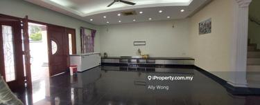 Fully renovated & wide kitchen area 1