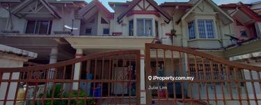 Double Storey nearby to playground 5mins to Denai Alam Boulevard  1