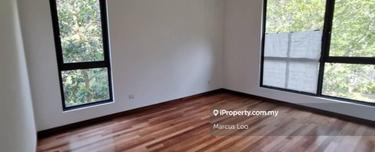 3 Storeys Semi-Detached factory for rent 1