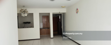 Renovated Kitchen Cabinet , Freehold , Good Environment  1